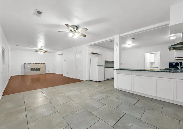 Photo 4 of Single family home for sale at 417 Wallace Ave, Kansas City, MO 64125 | MLS# 2640205 | Listing updated on 2026-09-10