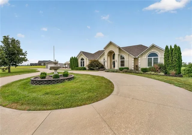 Photo 2 of Single family home for sale at 10030 Airfield Ln, Richmond, MO 64085 | MLS# 2640329 | Listing updated on 2026-10-07