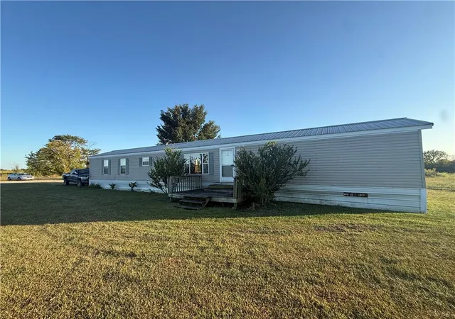Photo 1 of Single family home for sale at 596 Jackson Rd, Pomona, KS 66076 | MLS# 2640364 | Listing updated on 2026-09-25