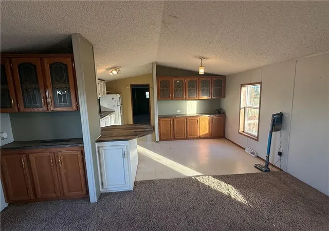 Photo 3 of Single family home for sale at 596 Jackson Rd, Pomona, KS 66076 | MLS# 2640364 | Listing updated on 2026-09-25
