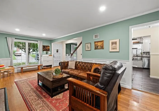 Photo 4 of Sale Pending at 7911 Charlotte St, Kansas City, MO 64131 | MLS# 2640368 | Listing updated on 2026-09-14