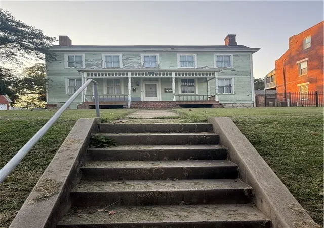Photo 2 of Single family home for sale at 778 Highland Ave, Lexington, MO 64067 | MLS# 2640398 | Listing updated on 2026-09-14