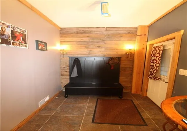 Photo 2 of Single family home for sale at 504 Goldengate St, Robinson, KS 66532 | MLS# 2640408 | Listing updated on 2026-09-24