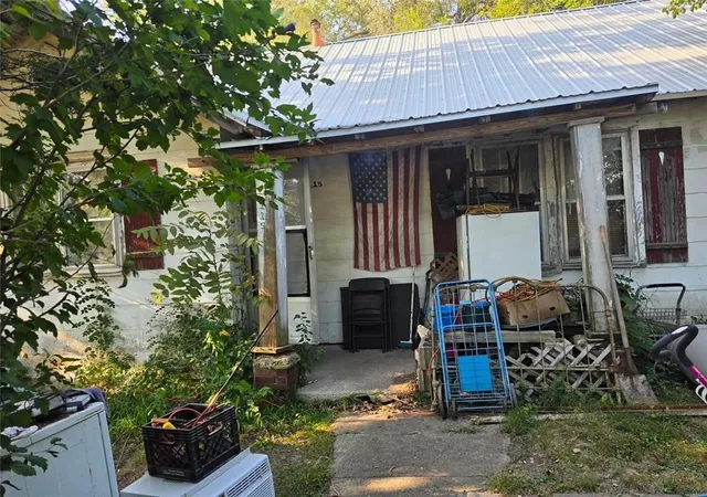 Photo 4 of Sale Pending at 115 N Franklin St, Kingston, MO 64650 | MLS# 2640418 | Listing updated on 2026-10-10