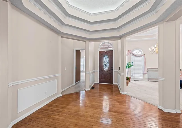 Photo 3 of Sale Pending at 9202 N Charlotte Ct, Kansas City, MO 64155 | MLS# 2640423 | Listing updated on 2026-09-14