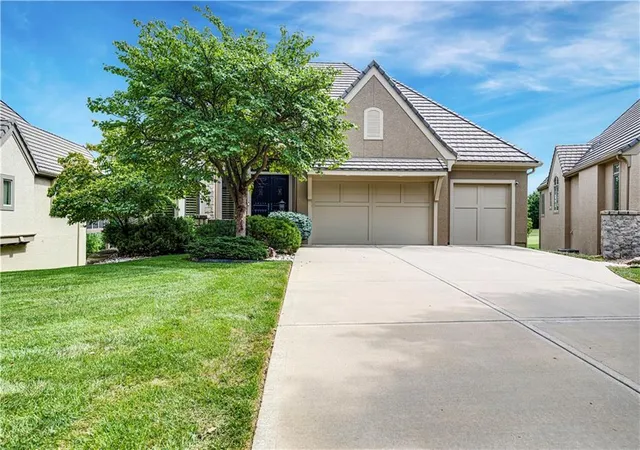Photo 1 of Single family home for sale at 14105 Nicklaus Dr, Overland Park, KS 66223 | MLS# 2640430 | Listing updated on 2026-09-15
