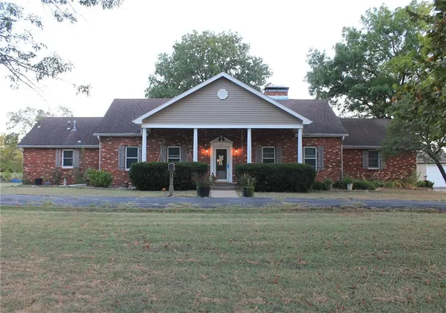 Photo 1 of Sale Pending at 1805 New Mexico Rd, Iola, KS 66749 | MLS# 2640465 | Listing updated on 2026-09-11