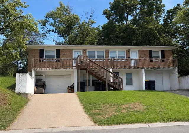 Multi family home for sale at 1427 Oakley Ave, Kansas City, MO 64127 | MLS# 2640467