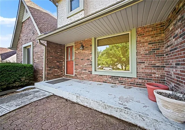 Photo 3 of Sale Pending at 7605 Nw Roberts Rd, Weatherby Lake, MO 64152 | MLS# 2640487 | Listing updated on 2026-09-15