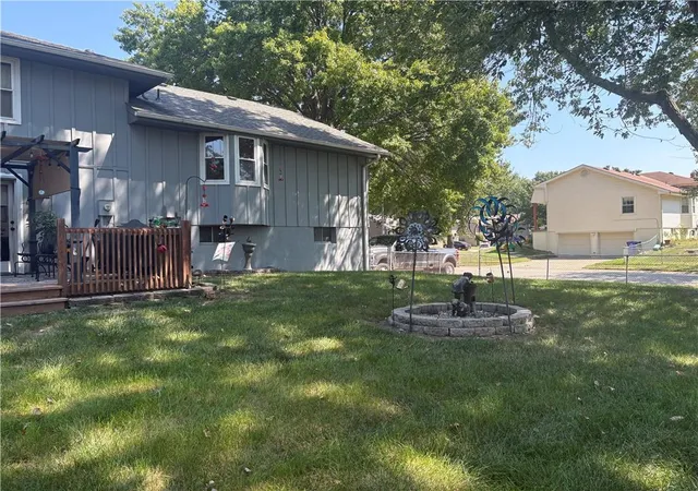 Photo 3 of Sale Pending at 6407 E 140th Terrace, Grandview, MO 64030 | MLS# 2640488 | Listing updated on 2026-09-14