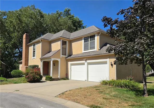 Photo 1 of Sale Pending at 9172 W 102nd Terrace, Overland Park, KS 66212 | MLS# 2640571 | Listing updated on 2026-09-12