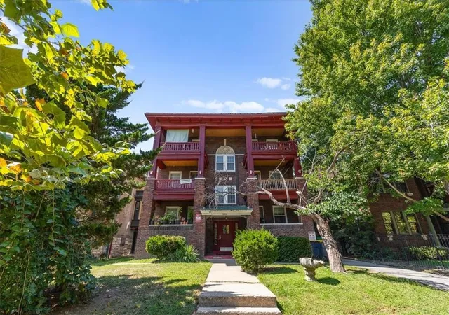 Photo 1 of Multi family home for sale at 3820 Walnut St, Kansas City, MO 64111 | MLS# 2640621 | Listing updated on 2026-09-14