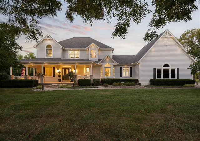Photo 3 of Mansion for sale at 29601 Se Moreland School Rd, Blue Springs, MO 64014 | MLS# 2640755 | Listing updated on 2026-09-13