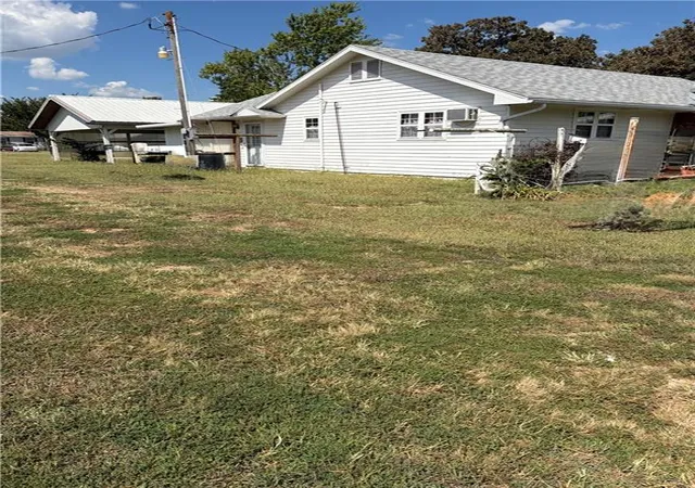 Photo 3 of Single family home for sale at Elm St, Blue Mound, KS 66010 | MLS# 2640813 | Listing updated on 2026-09-11