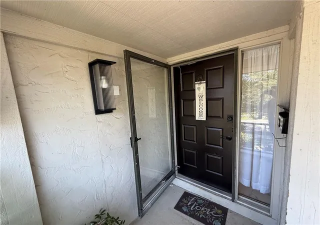 Photo 2 of Single family home for sale at 6705 N Overland Dr, Kansas City, MO 64151 | MLS# 2640895 | Listing updated on 2026-09-15