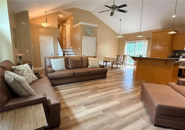 Photo 3 of Single family home for sale at 5215 Douglas Ave, Kansas City, KS 66106 | MLS# 2640940 | Listing updated on 2026-09-14