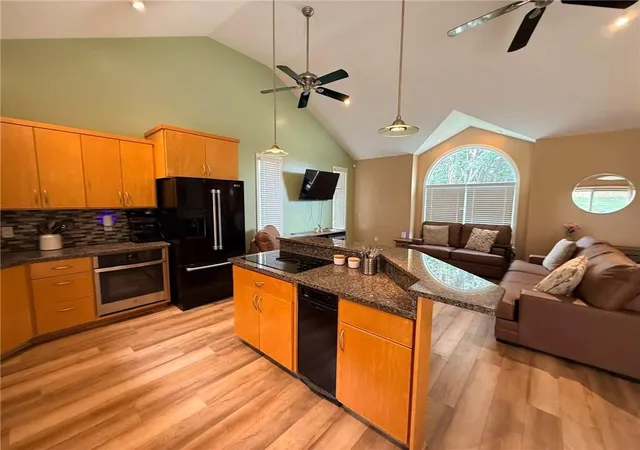 Photo 3 of Single family home for sale at 5215 Douglas Ave, Kansas City, KS 66106 | MLS# 2640940 | Listing updated on 2026-09-22
