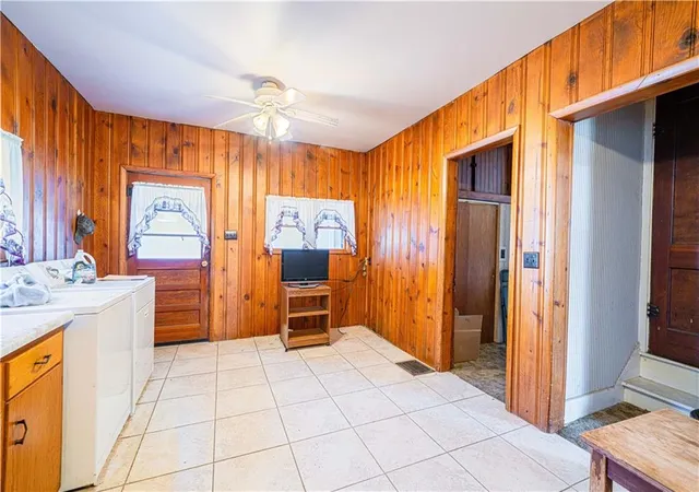 Photo 3 of Single family home for sale at 303 W Elijah St, Easton, MO 64443 | MLS# 2640960 | Listing updated on 2026-09-25