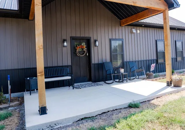 Photo 3 of Sale Pending at 17017 Pratt Rd, Altamont, KS 67330 | MLS# 2640970 | Listing updated on 2026-09-29