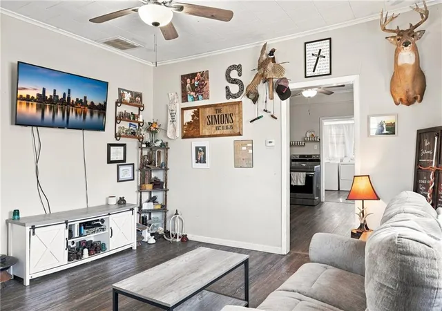 Photo 3 of Sale Pending at 305 N Labette St, Frontenac, KS 66763 | MLS# 2641030 | Listing updated on 2026-09-14