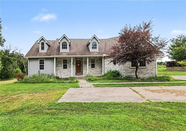 Photo 4 of Single family home for sale at 34701 E 155th Street, Pleasant Hill, MO 64080 | MLS# 2641086 | Listing updated on 2026-09-12