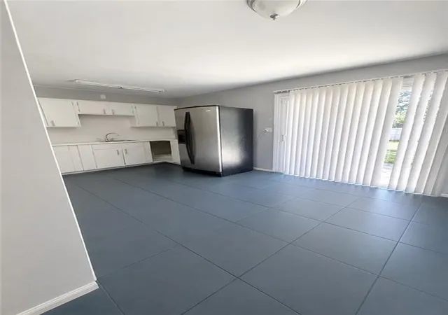 Photo 2 of Single family home for sale at 11410 Manchester Ave, Kansas City, MO 64134 | MLS# 2641110 | Listing updated on 2026-09-12