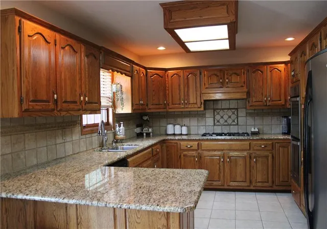 Photo 3 of Single family home for sale at 1701 E 14th Street, Pittsburg, KS 66762 | MLS# 2641145 | Listing updated on 2026-10-18