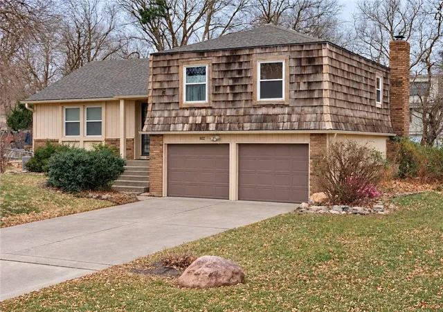 Photo 1 of Sale Pending at 1632 W Wabash St, Olathe, KS 66061 | MLS# 2641255 | Listing updated on 2026-09-26