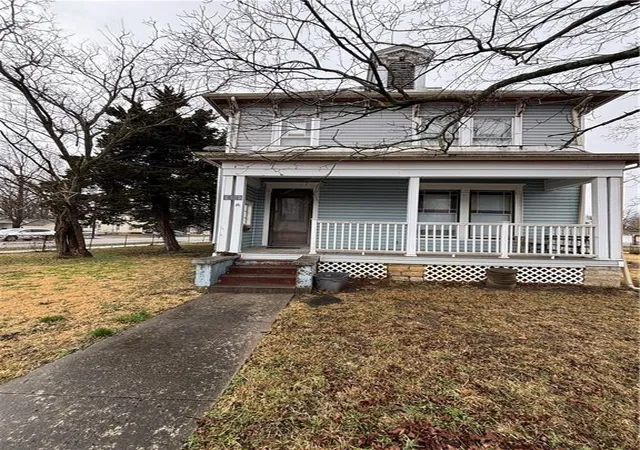 Photo 1 of Single family home for sale at 601 S Holbrook St, Fort Scott, KS 66701 | MLS# 2641289 | Listing updated on 2026-09-11
