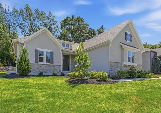 Photo 2 of Single family home for sale at 6753 Longview Rd, Shawnee, KS 66218 | MLS# 2641340 | Listing updated on 2026-09-11