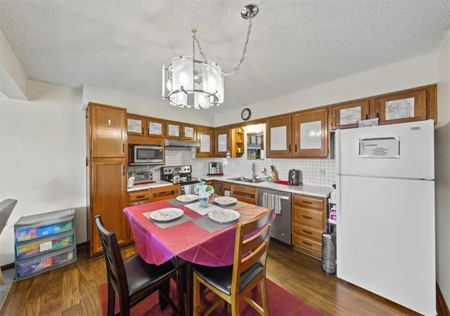 Photo 2 of Townhouse for sale at 2611 S Peck Ct, Independence, MO 64055 | MLS# 2641387 | Listing updated on 2026-09-14