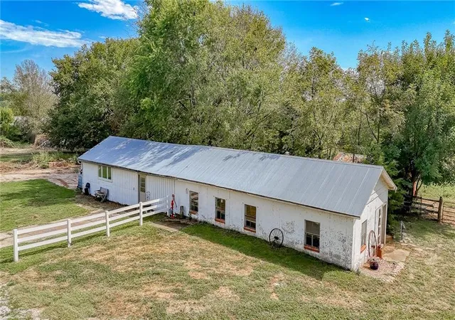 Photo 3 of Land for sale at Nw 1801st Road, Kingsville, MO 64061 | MLS# 2641398 | Listing updated on 2026-09-25