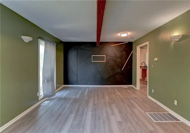Photo 4 of Single family home for sale at 4521 NE 45th Street, Kansas City, MO 64117 | MLS# 2641442 | Listing updated on 2026-09-11
