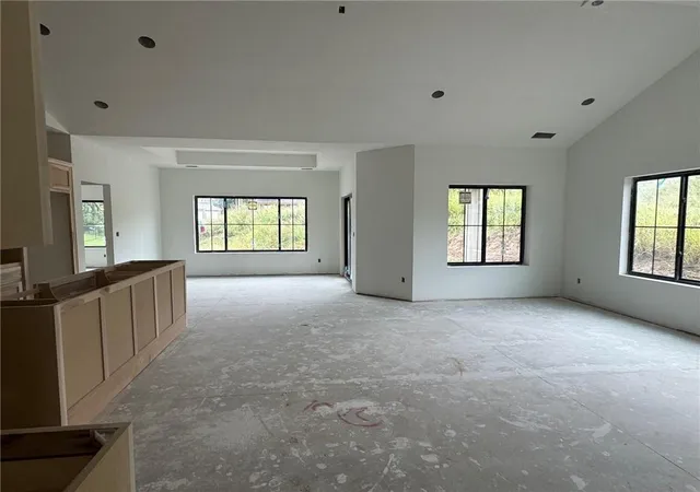 Photo 3 of House for sale at 1970 Harvest Rd, Liberty, MO 64068 | MLS# 2641554 | Listing updated on 2026-09-11