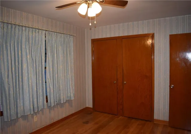 Photo 3 of Single family home for sale at 1701 S Walnut St, Pittsburg, KS 66762 | MLS# 2641555 | Listing updated on 2026-09-14