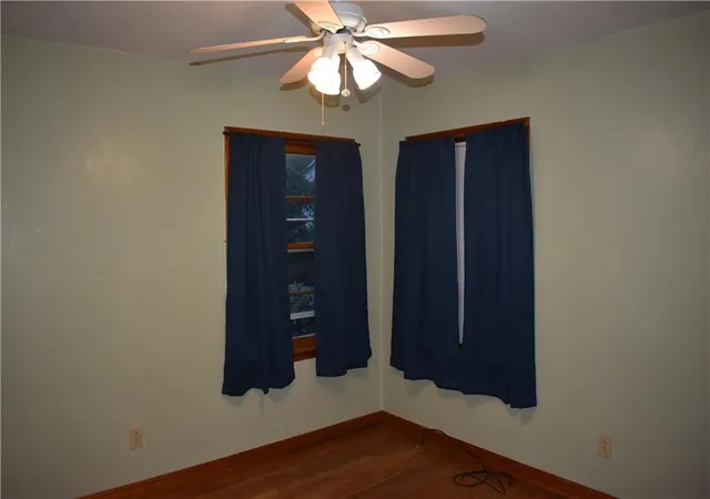 Photo 4 of Single family home for sale at 1701 S Walnut St, Pittsburg, KS 66762 | MLS# 2641555 | Listing updated on 2026-09-14