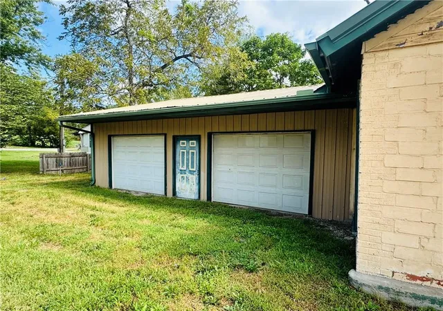 Photo 4 of Single family home for sale at 2745 169 Highway, Trimble, MO 64492 | MLS# 2641561 | Listing updated on 2026-09-14