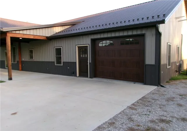 Photo 2 of Single family home for sale at 19164 258 Road, Atchison, KS 66002 | MLS# 2641616 | Listing updated on 2026-09-15