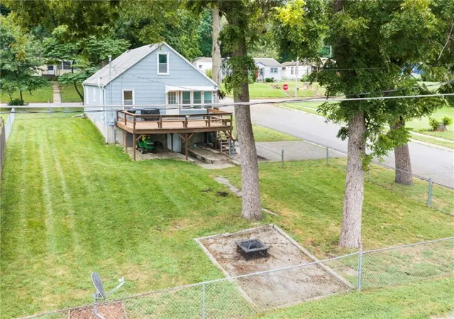Photo 3 of Sale Pending at 901 N 12th Street, Leavenworth, KS 66048 | MLS# 2641644 | Listing updated on 2026-09-14