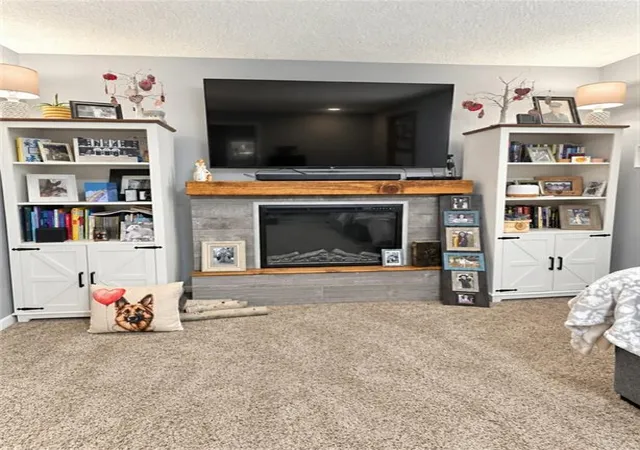 Photo 2 of Single family home for sale at 1950 Safari Dr, Saint Joseph, MO 64506 | MLS# 2641646 | Listing updated on 2026-09-12