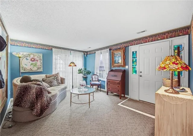 Photo 2 of Condo for sale at 312 E Hansen Ct, Independence, MO 64055 | MLS# 2641818 | Listing updated on 2026-09-13