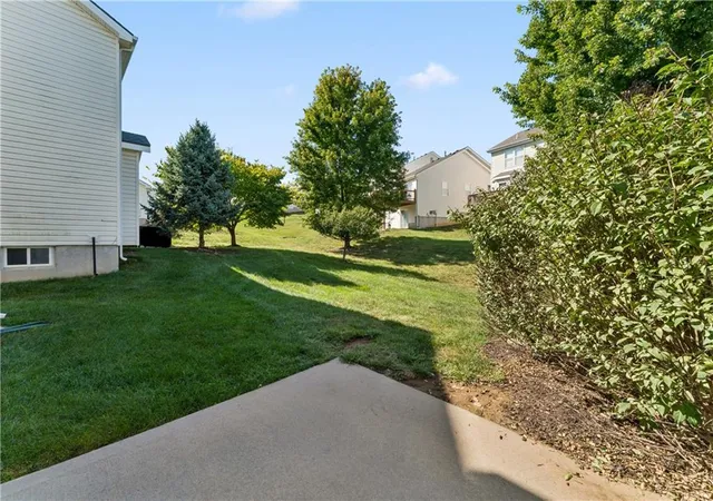 Photo 3 of Single family home for sale at 1818 Nw 82nd Street, Kansas City, MO 64151 | MLS# 2641925 | Listing updated on 2026-09-14
