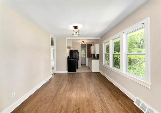 Photo 4 of Single family home for sale at 4526 Park Ave, Kansas City, MO 64130 | MLS# 2641930 | Listing updated on 2026-10-13
