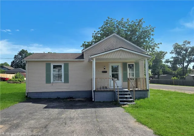 Photo 1 of Single family home for sale at 2101 Jefferson St, Lexington, MO 64067 | MLS# 2642000 | Listing updated on 2026-09-15