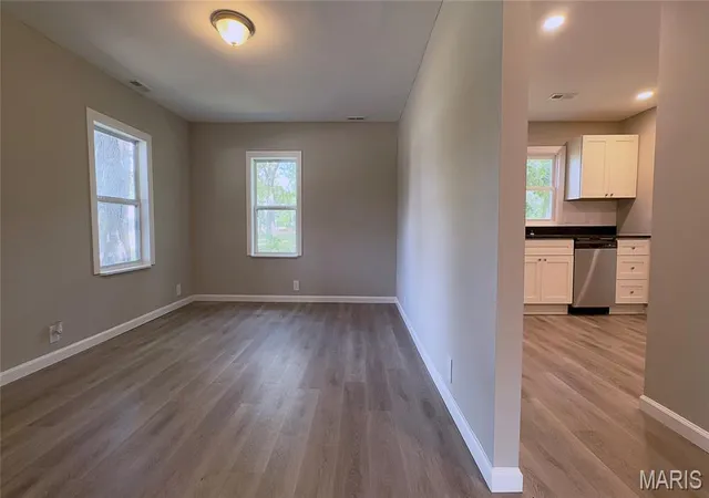 Photo 4 of Sale Pending at 10240 Silverleaf Rd, Mineral Point, MO 63660 | MLS# MIS25044574 | Listing updated on 2026-09-21