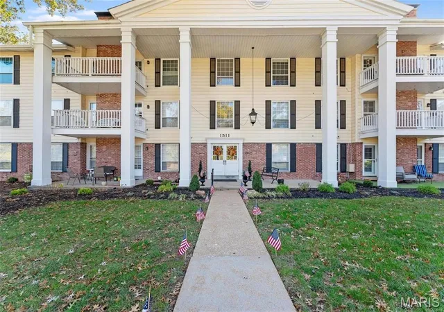 Photo 1 of Condo for sale at 1511 Hampton Hall Dr #19 & 20, Chesterfield, MO 63017 | MLS# MIS25050891 | Listing updated on 2026-09-11