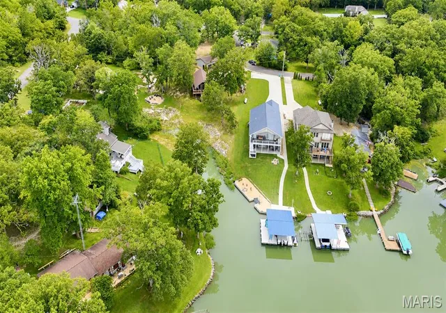 Photo 4 of Sale Pending at 1382 Osage Rd, Cuba, MO 65453 | MLS# MIS25059406 | Listing updated on 2026-09-14