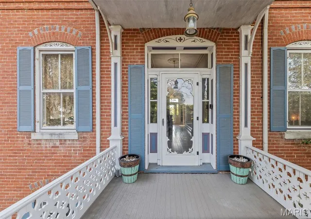 Photo 2 of Single family home for sale at 305 N Hanover St, Okawville, IL 62271 | MLS# MIS25068551 | Listing updated on 2026-09-11