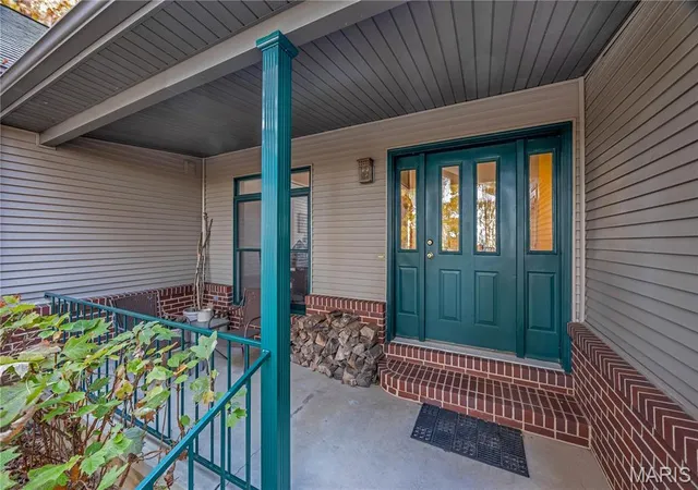 Photo 3 of Single family home for sale at 1845 Eagle Nest Dr, Hermann, MO 65041 | MLS# MIS25075886 | Listing updated on 2026-09-12