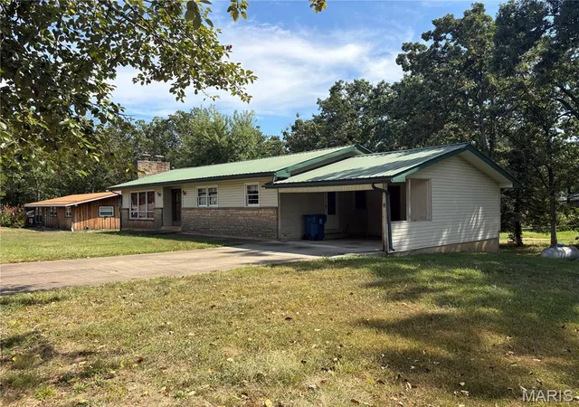 Single family home for sale at 29 Spruce, Viburnum, MO 65566 | MLS# MIS25081101
